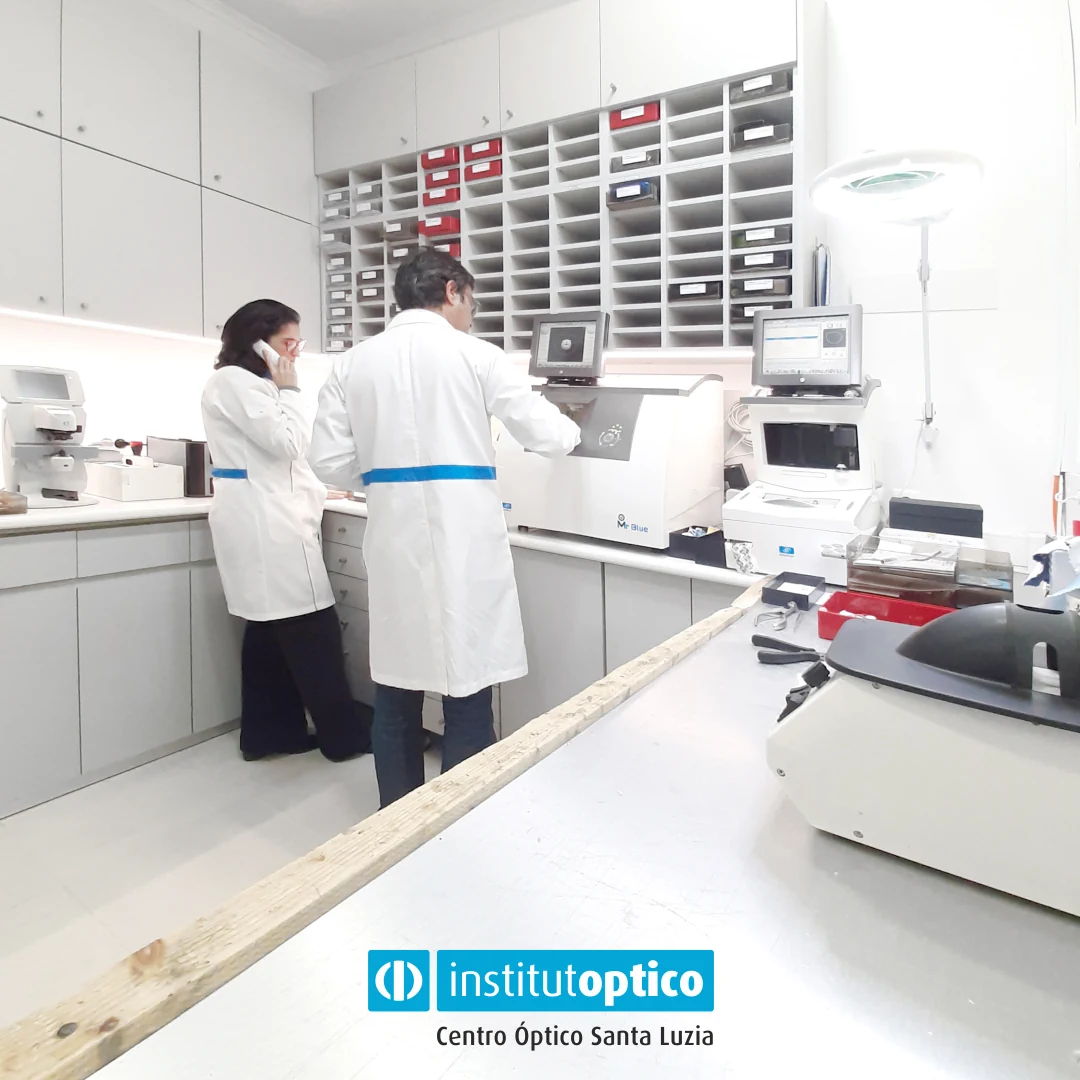 centro-optico-santa-luzia-estabelecimento-interno
